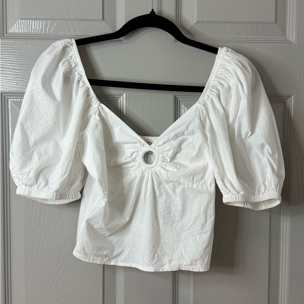 Sim & Sam | Elegant White Puff Sleeve Top | MEDIUM